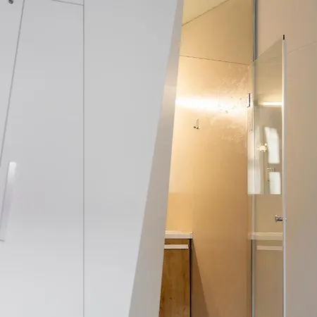 Chelmonskiego 8-03 By Farkas דירה *