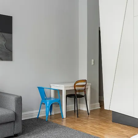 Chelmonskiego 8-03 By Farkas Apartment
