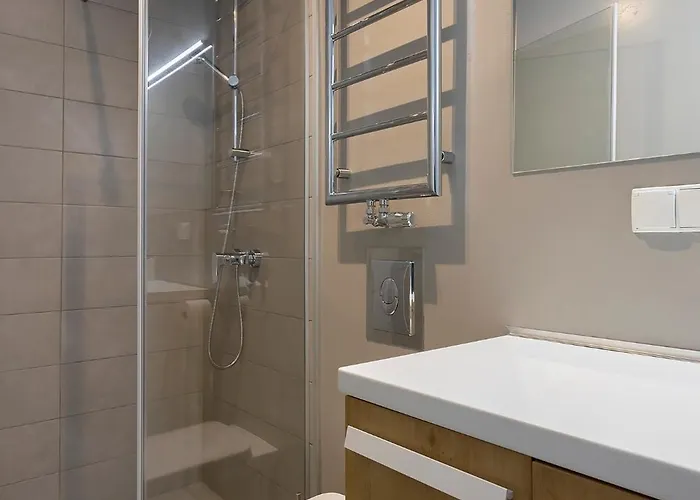 Chelmonskiego 8-03 By Farkas Poznan